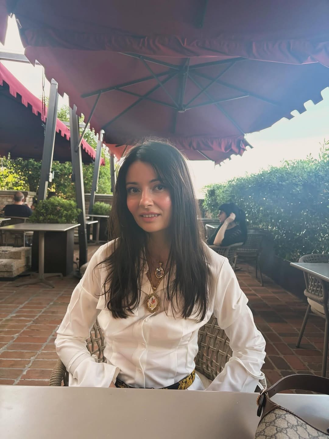 Post 3 by DIANA on Instagram (carousel)