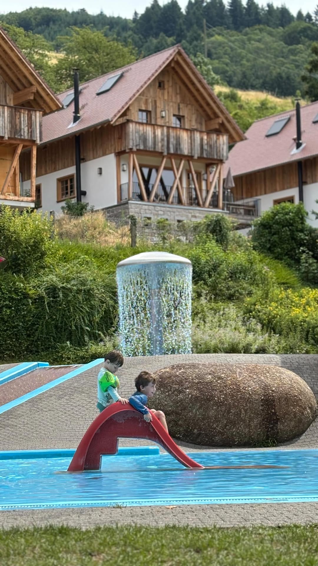Post 10 by Marylou | Maman Strasbourg | Activités & Sorties enfants on Instagram (video)