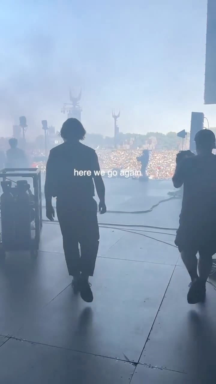 Post 4 by LAST TRAIN on Instagram (video)