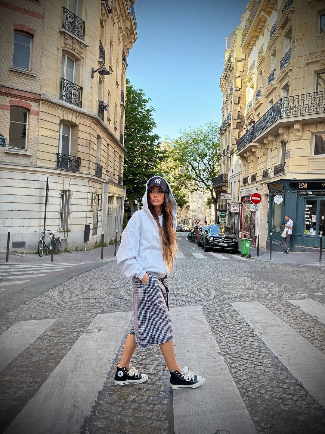 Post 1 by ℳ𝑒𝓇𝓎𝓁 ℳ𝑜𝓊𝓇𝒸𝒽𝑜𝓊 on Instagram (carousel)