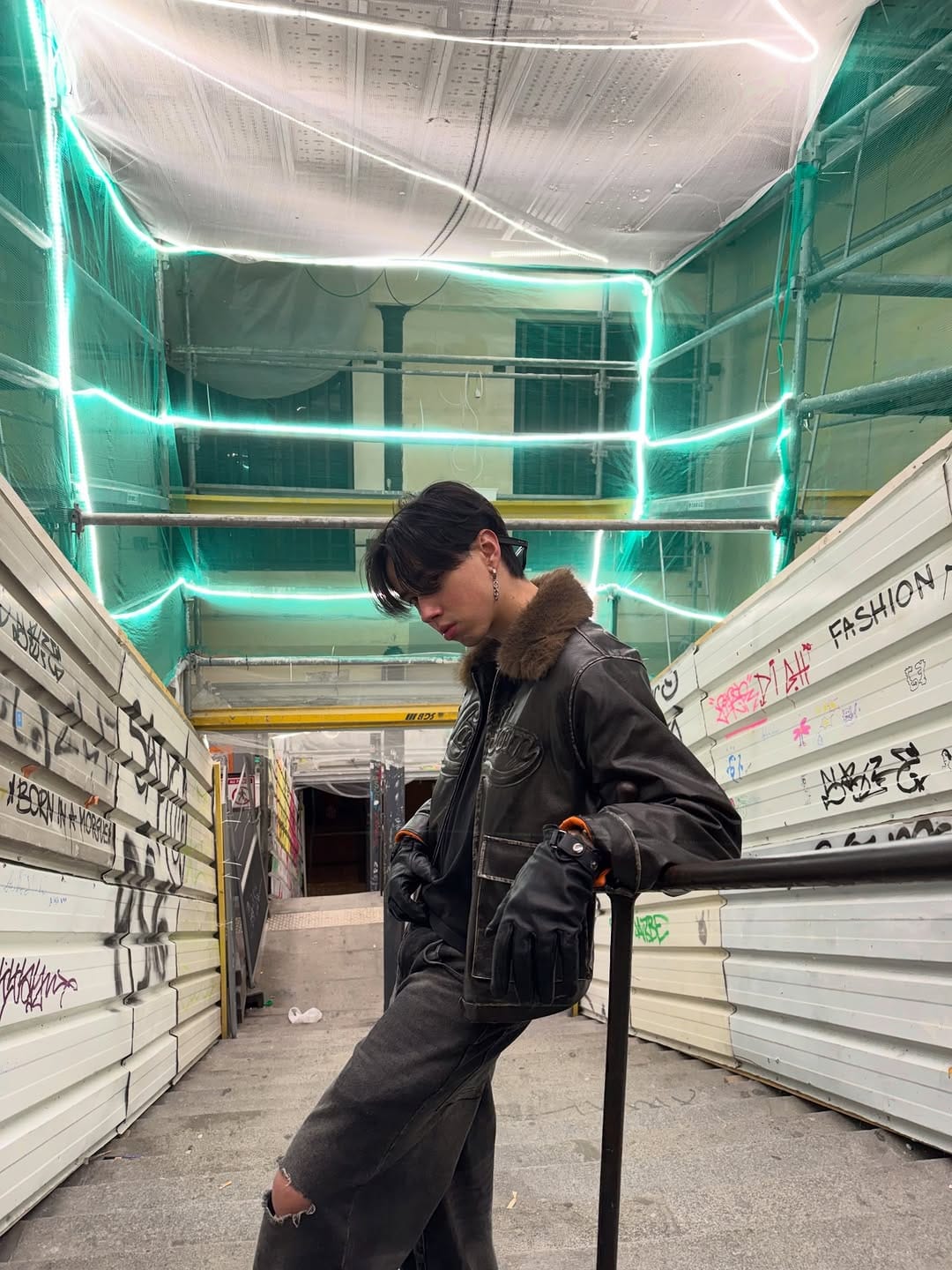 Post 4 by Victor 🖤 on Instagram (carousel)