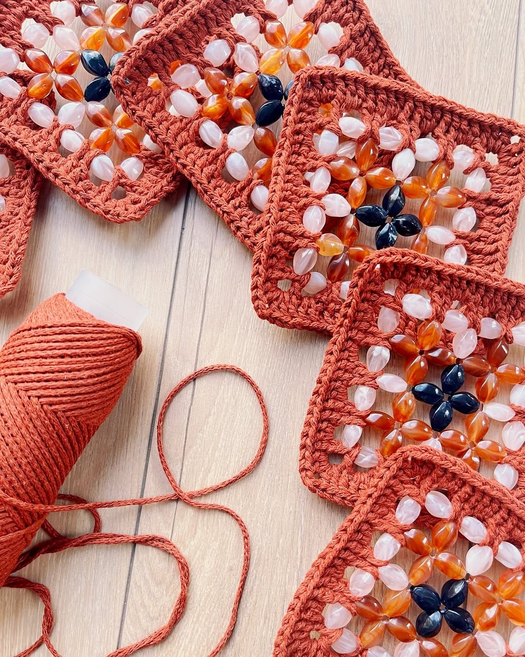 Post 2 by Barbara Craft&Fabric on Instagram (carousel)