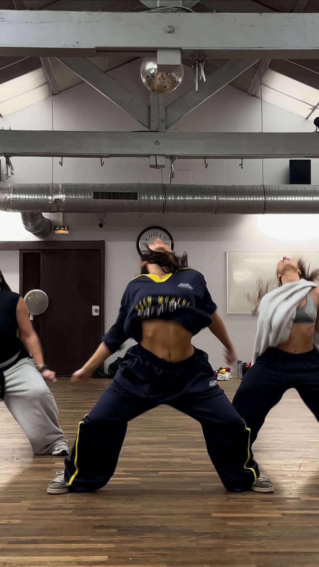 Post 9 by AGATHE | Dancer & Choregrapher on Instagram (video)