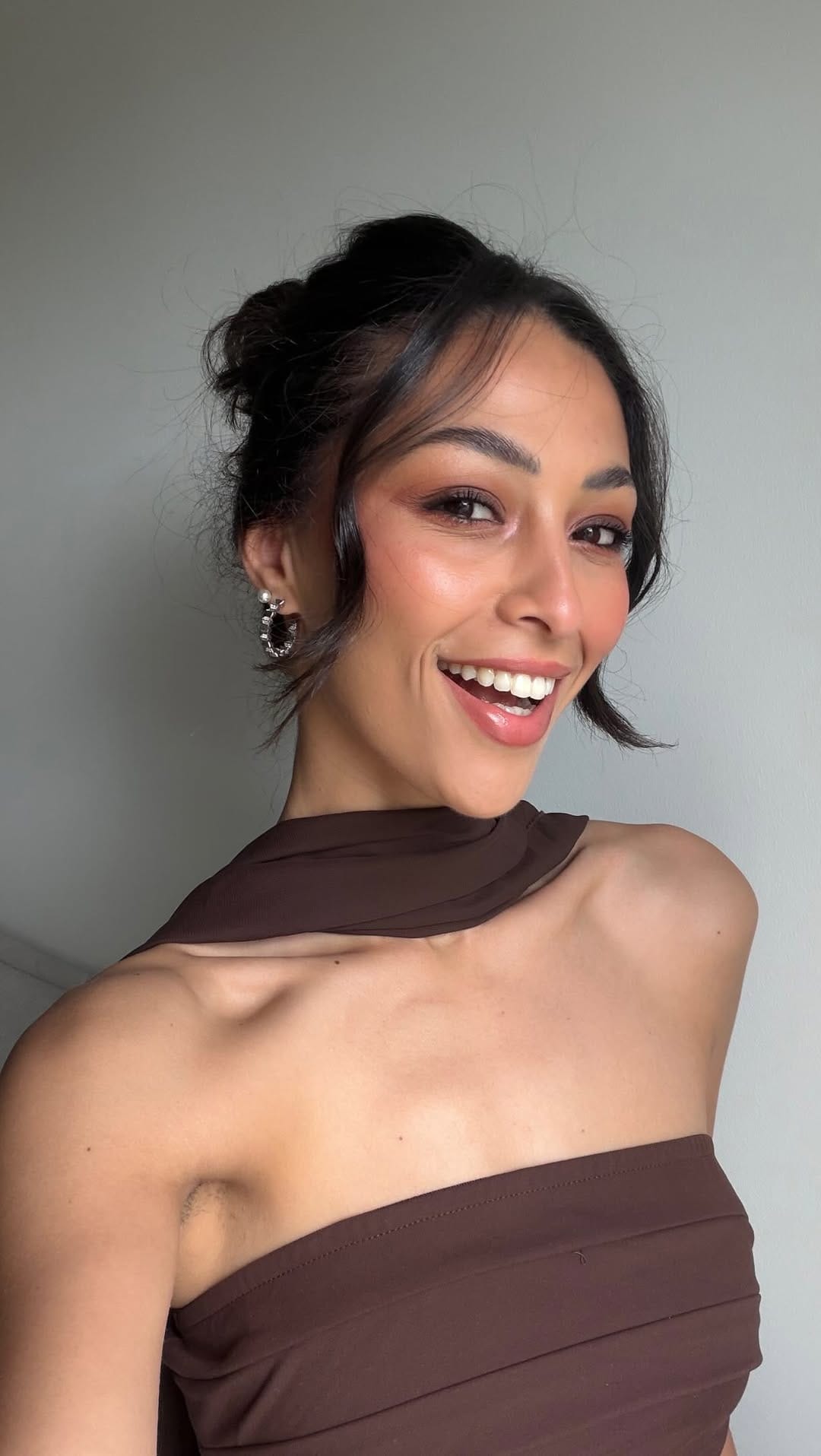 Post 5 by Kahina, Aïcha Tahri Cella on Instagram (video)