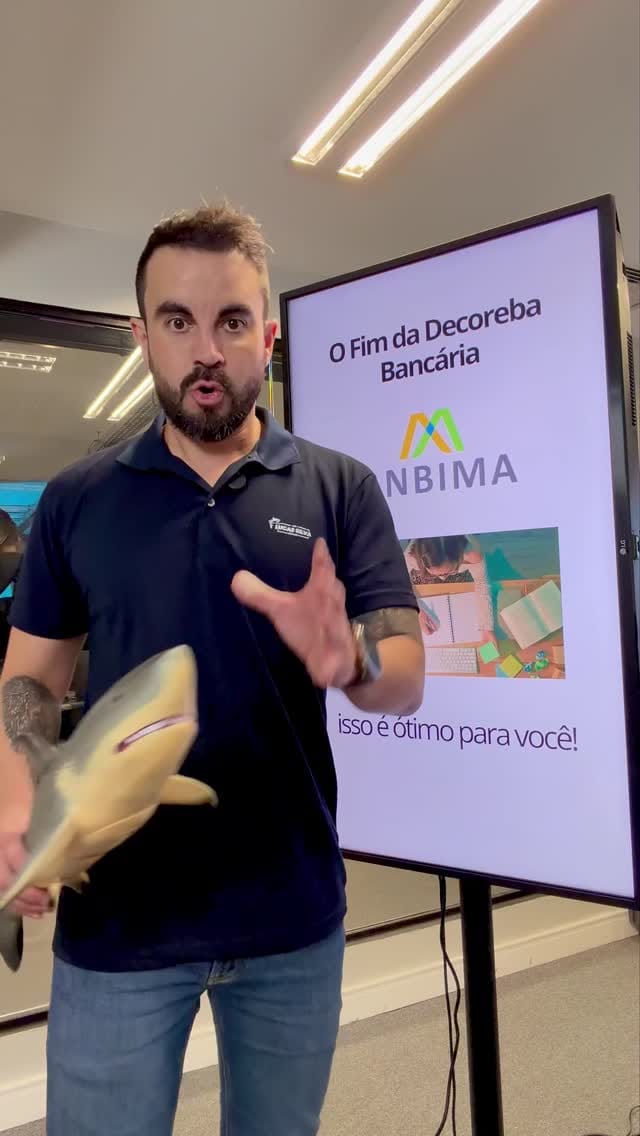 Post 10 by Lucas Silva on Instagram (video)