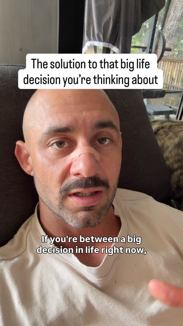 Post 4 by Mikele - Business Mentor For Online Coaches on Instagram (video)