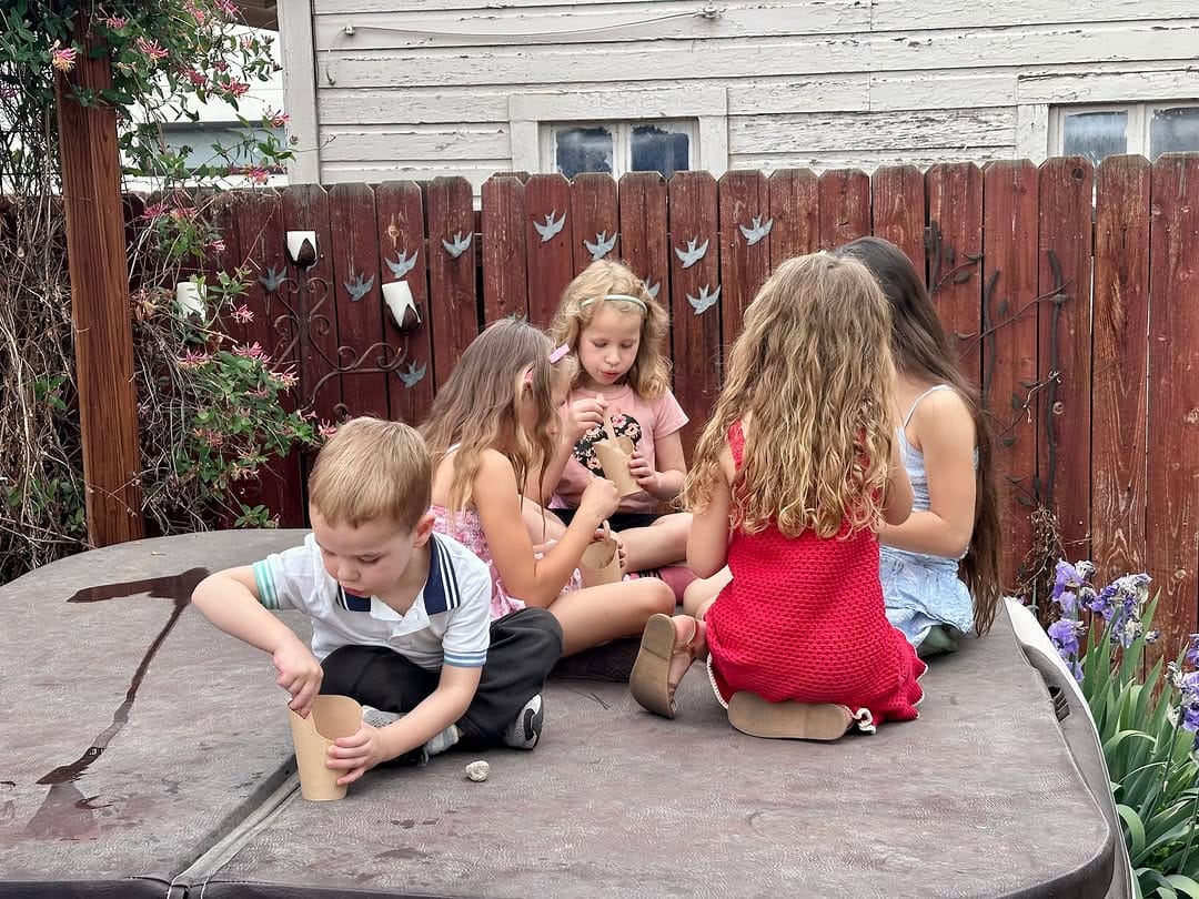 Post 10 by Olivia Casa Monday on Instagram (image)