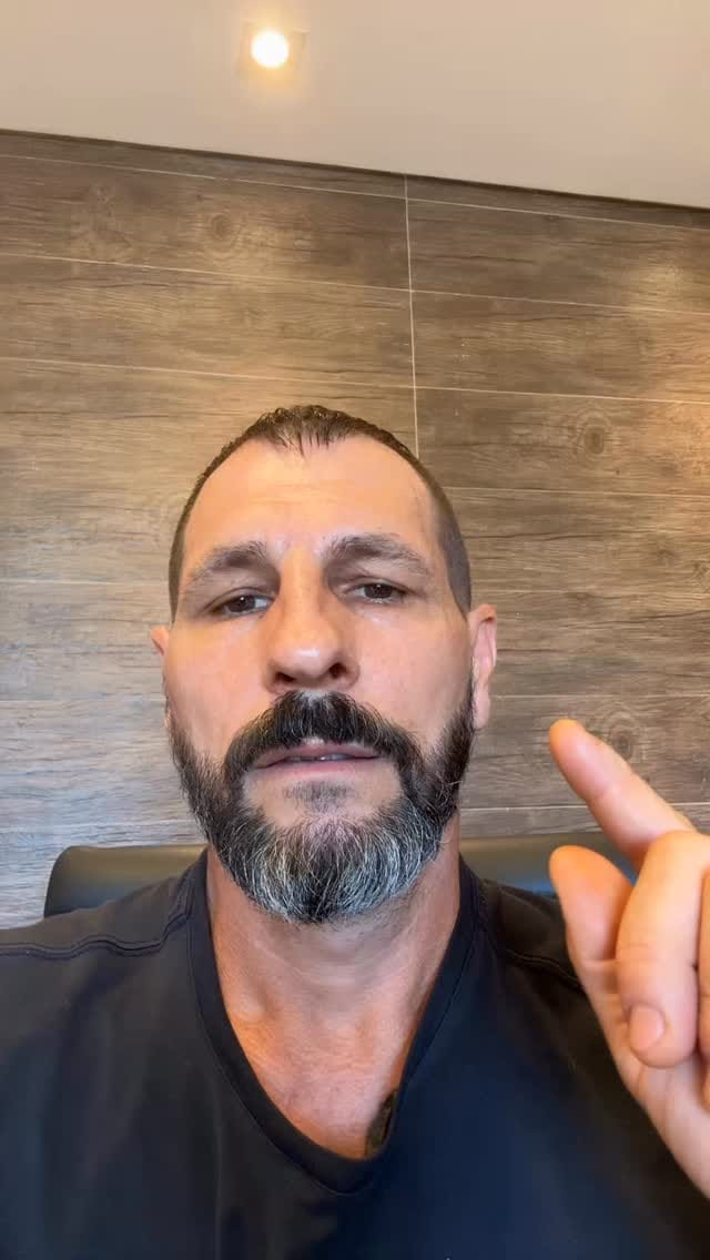Post 6 by Vilmar Szigel - Mentor Financeiro on Instagram (video)