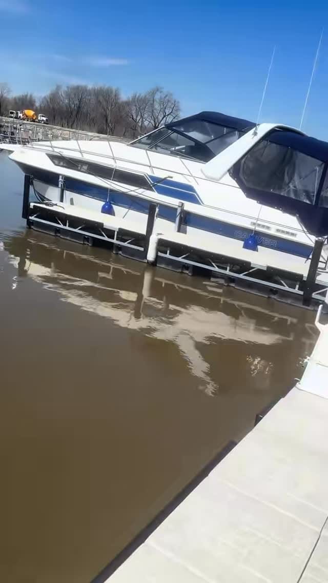Post 3 by Simmons Charles on Instagram (video)