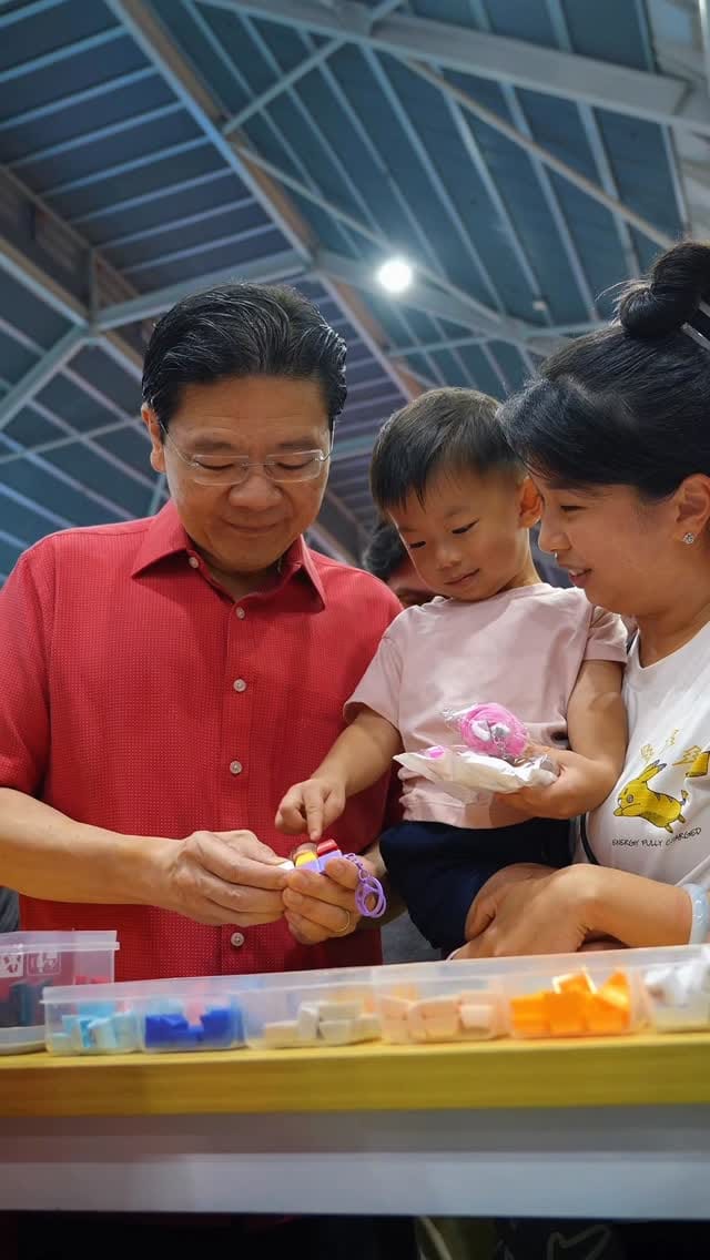 Post 2 by Lawrence Wong on Instagram (video)