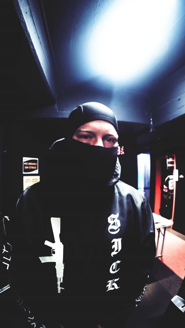 Post 9 by Chris Fronzak on Instagram (video)