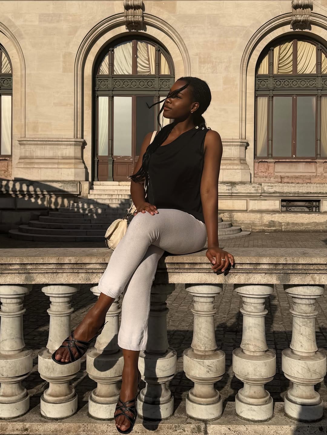 Post 5 by Yasmine Camara on Instagram (carousel)