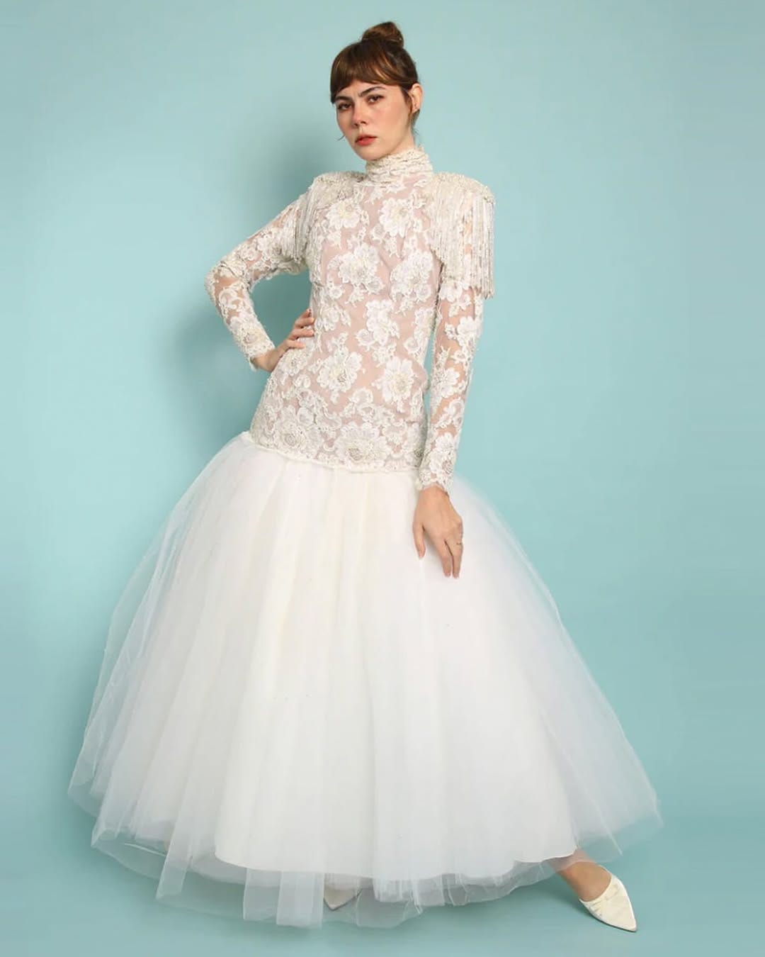 Post 4 by LUXIE VINTAGE on Instagram (carousel)