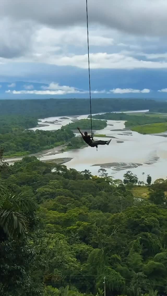 Post 6 by Darwin Sánchez on Instagram (video)