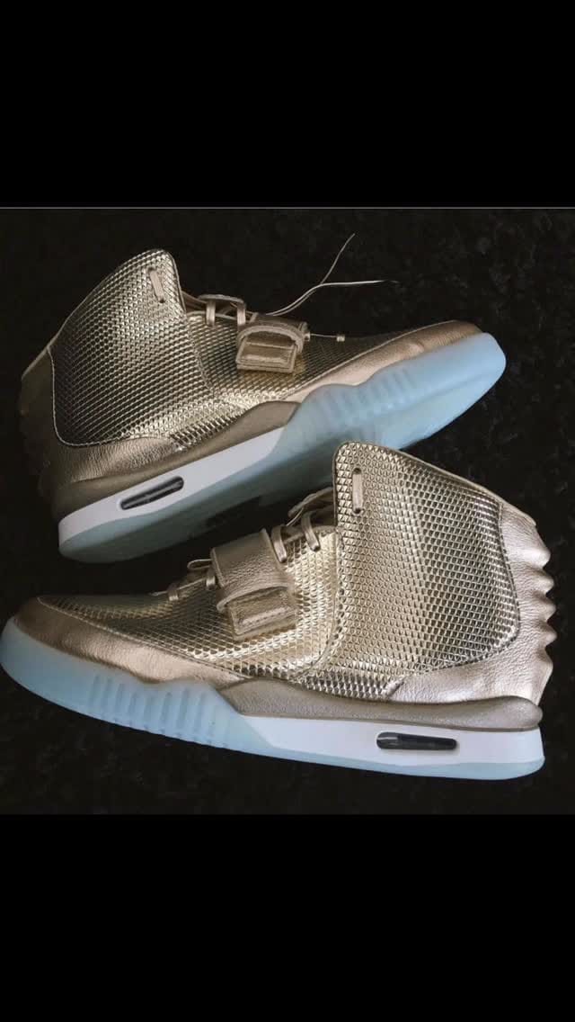 Post 5 by Get Money Kicks Sneaker Show LLC on Instagram (video)