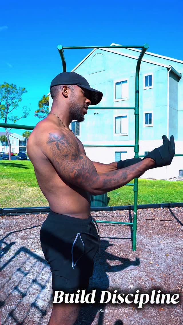 Post 5 by 🇯🇲 on Instagram (video)