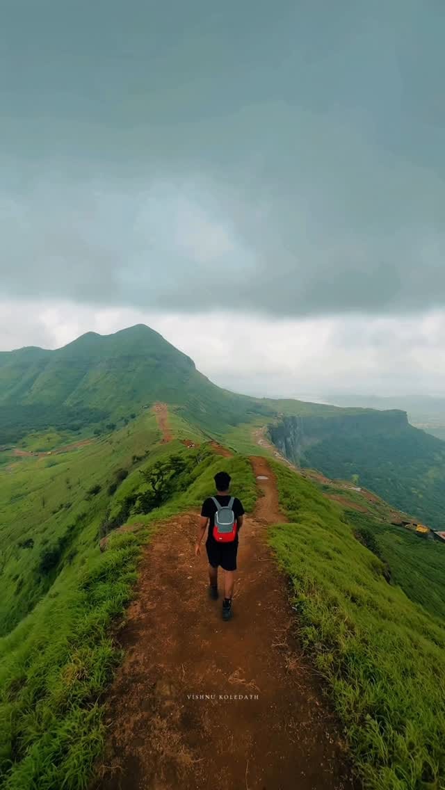Post 8 by Vishnu koledath on Instagram (video)