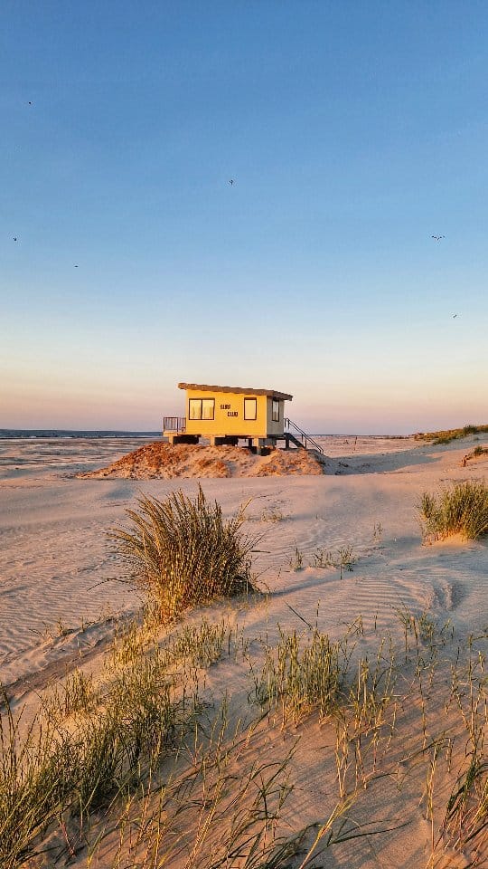 Post 2 by Ameland | Camping | Nordsee on Instagram (video)