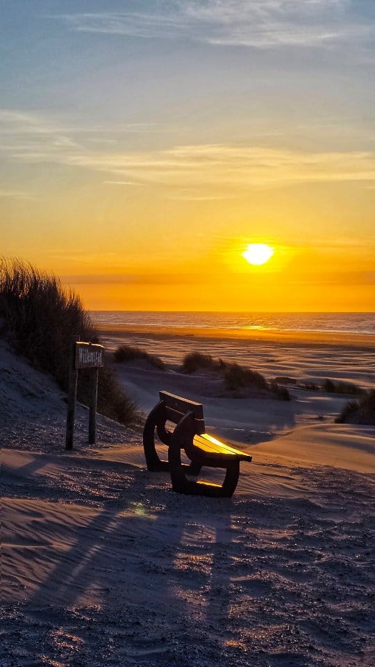 Post 8 by Ameland | Camping | Nordsee on Instagram (video)