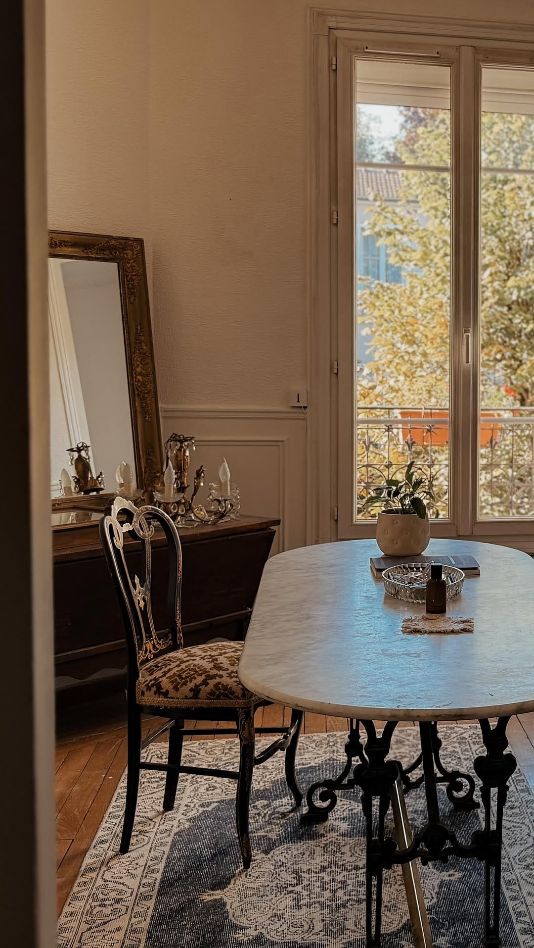 Post 10 by hitomi maruo🇫🇷 Life Redesign from Paris on Instagram (video)