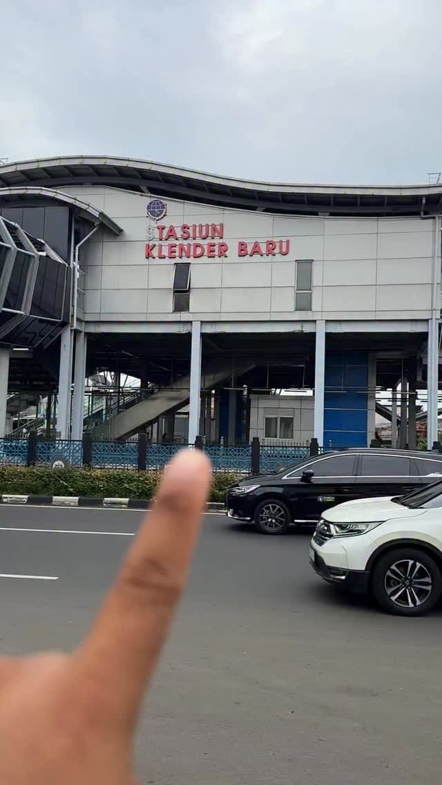 Post 8 by Noor Wahid on Instagram (video)