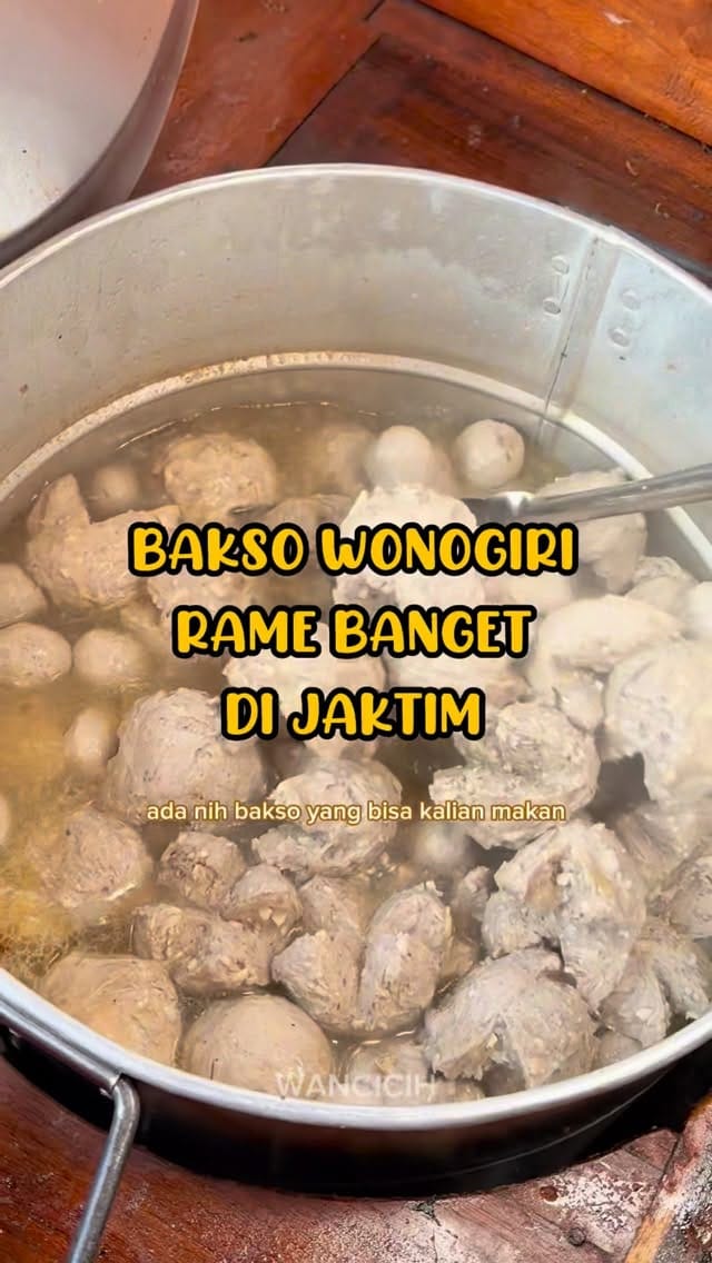 Post 1 by Noor Wahid on Instagram (video)