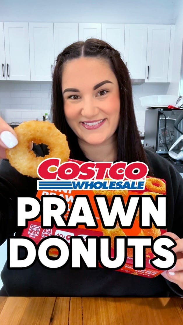 Post 2 by Emily | Snack Reviews Aus on Instagram (video)