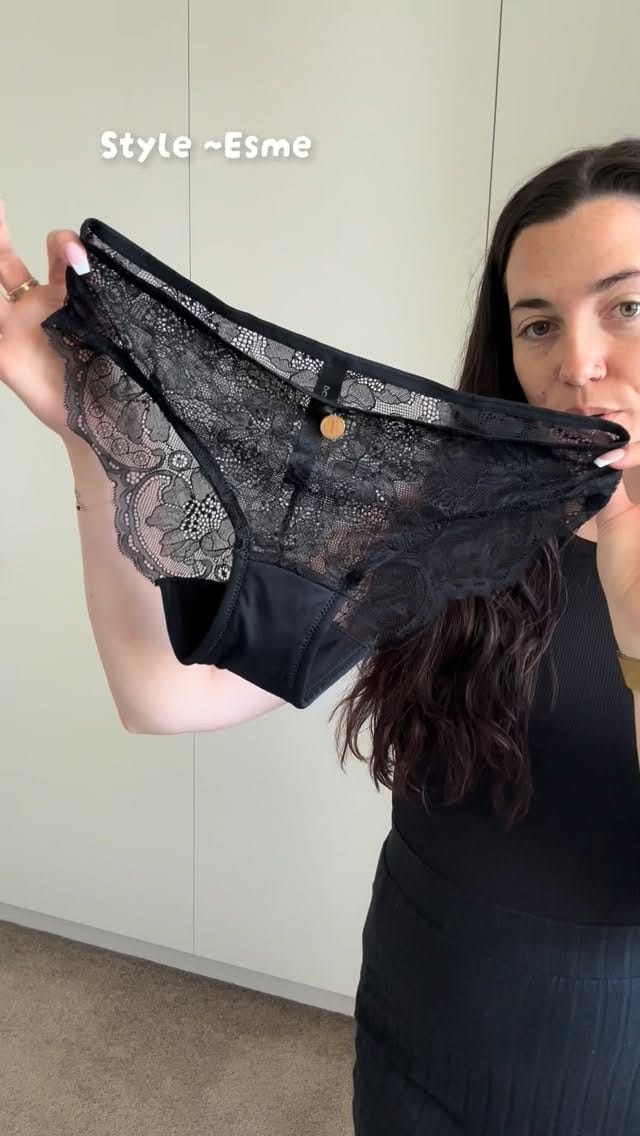 Post 9 by Michelle Scanlan ~Sydney Content Creator -Australia 🇦🇺 on Instagram (video)