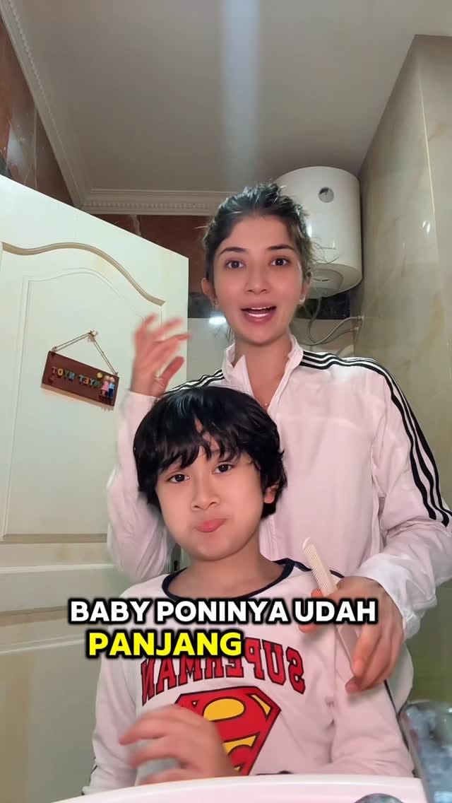 Post 1 by fiona fachru nisa on Instagram (video)