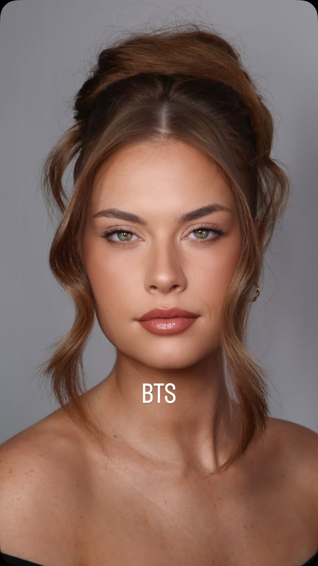 Post 7 by ALEX BRONWYN | PERTH MAKEUP ARTIST on Instagram (video)