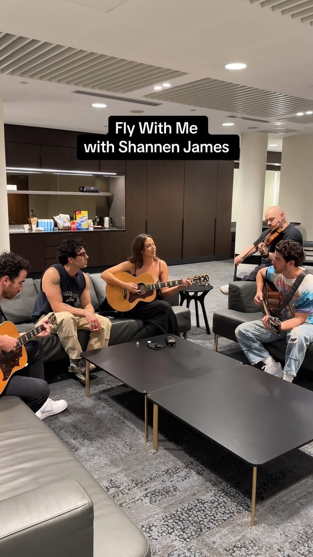 Post 10 by Shannen James on Instagram (video)