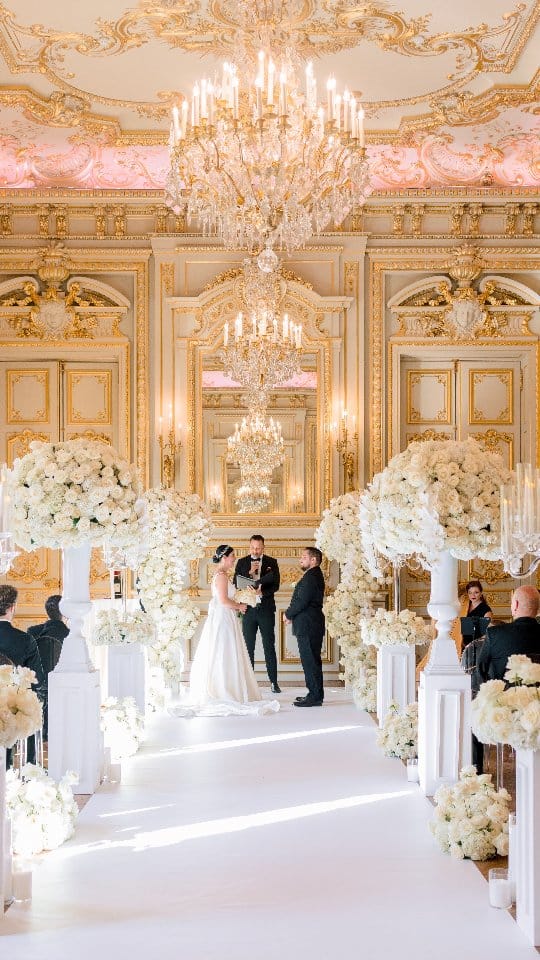 Post 7 by Tuan Nguyen - Paris Videographer on Instagram (video)
