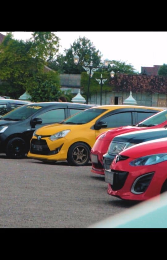 Post 1 by Jogja Toyota Agya Community on Instagram (video)