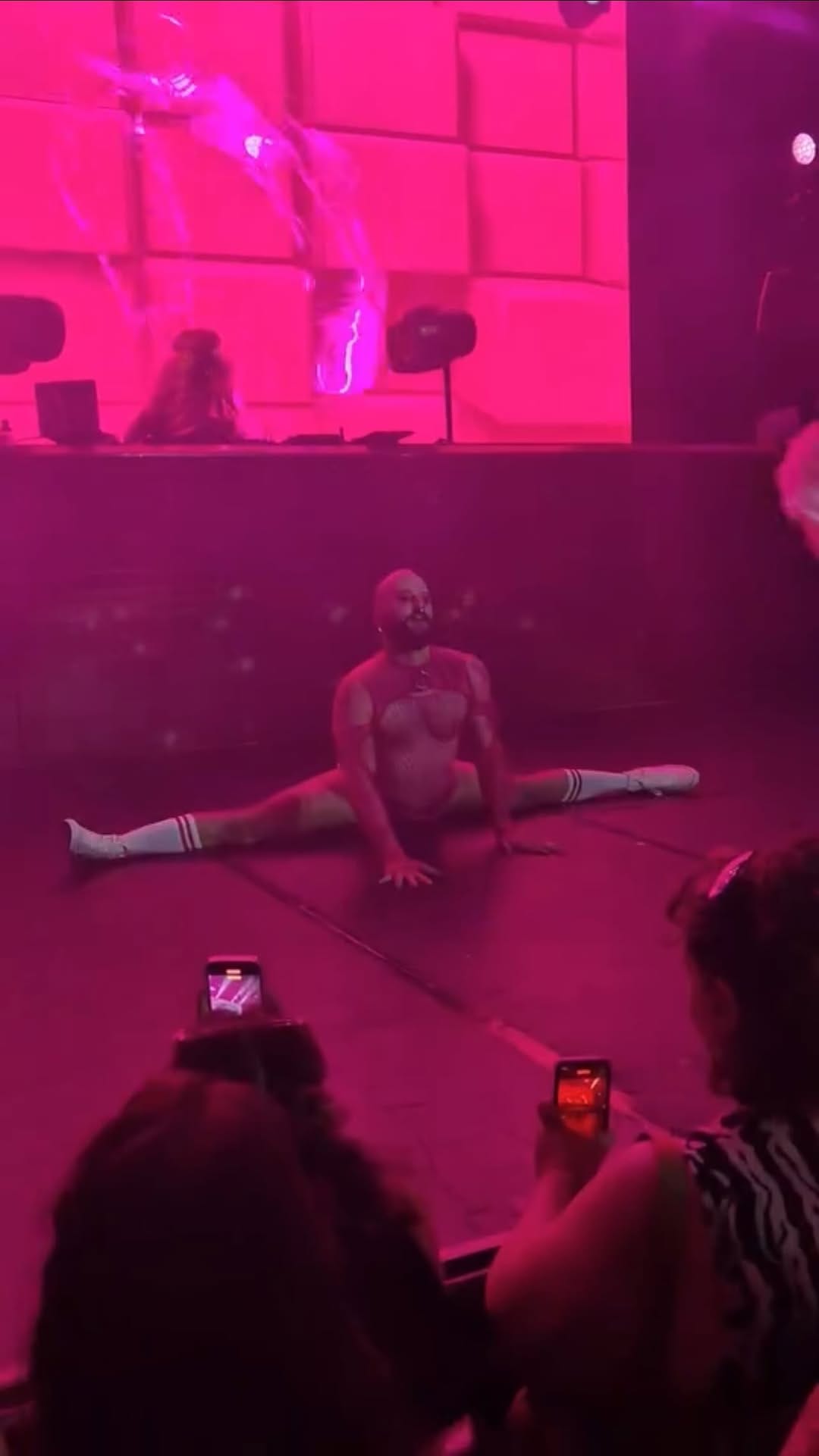 Post 9 by Contra on Instagram (video)