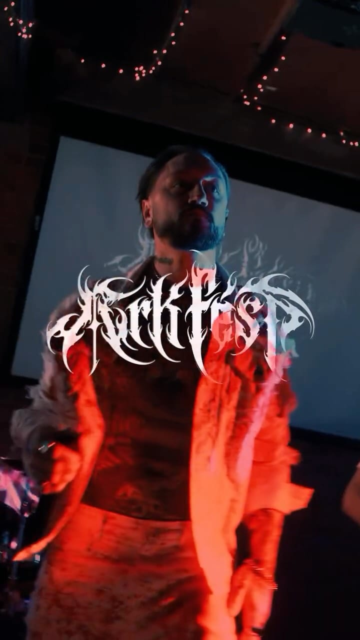 Post 1 by 𝓓𝓮𝓫𝔃 on Instagram (video)