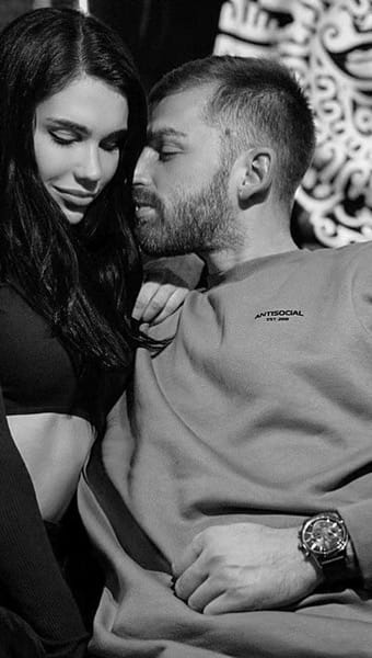 Post 10 by 𝐅𝐚𝐧 𝐩𝐚𝐠𝐞 𝐟𝐨𝐫 𝐄𝐥𝐥𝐞𝐫𝐭 & 𝐑𝐲𝐛𝐚𝐤 on Instagram (video)