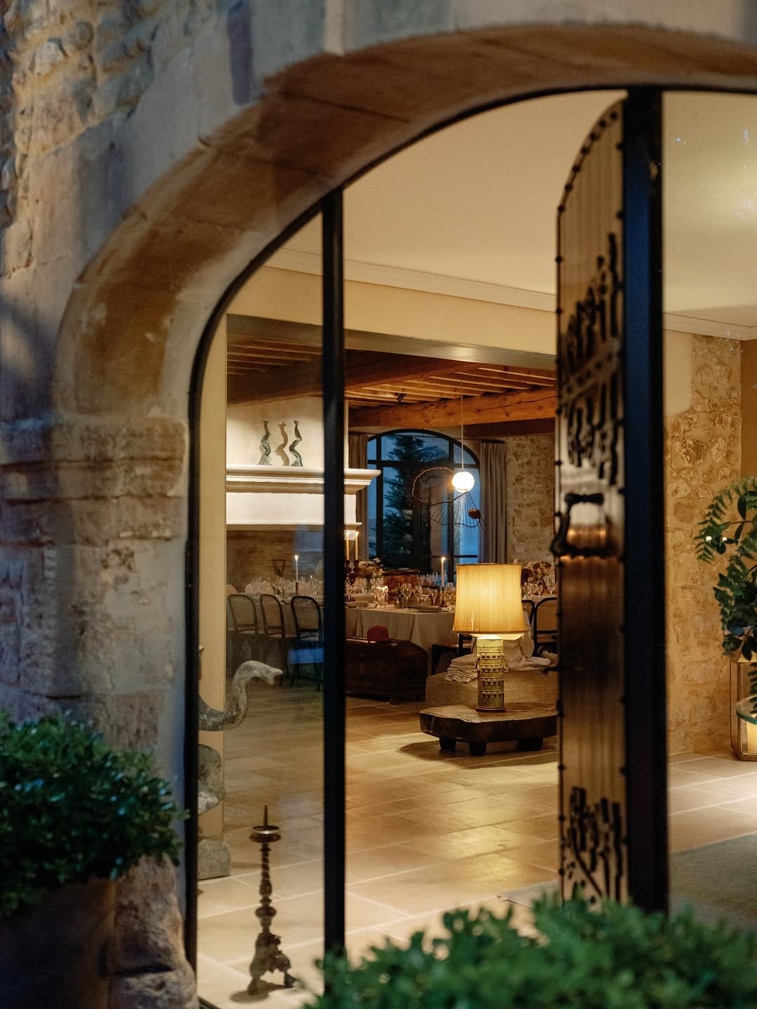 Post 8 by LE MAS DE CHABRAN | Provence Holiday Home on Instagram (carousel)