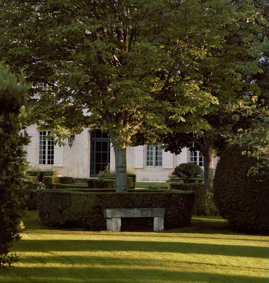 Post 7 by LE MAS DE CHABRAN | Provence Holiday Home on Instagram (carousel)