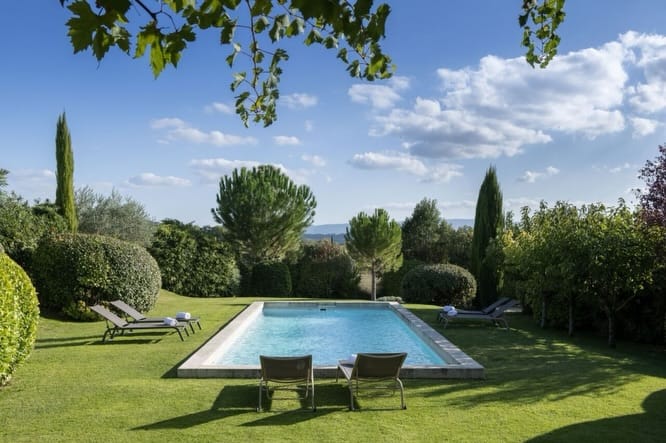 Post 4 by Unique holiday rentals by Rent in France on Instagram (carousel)
