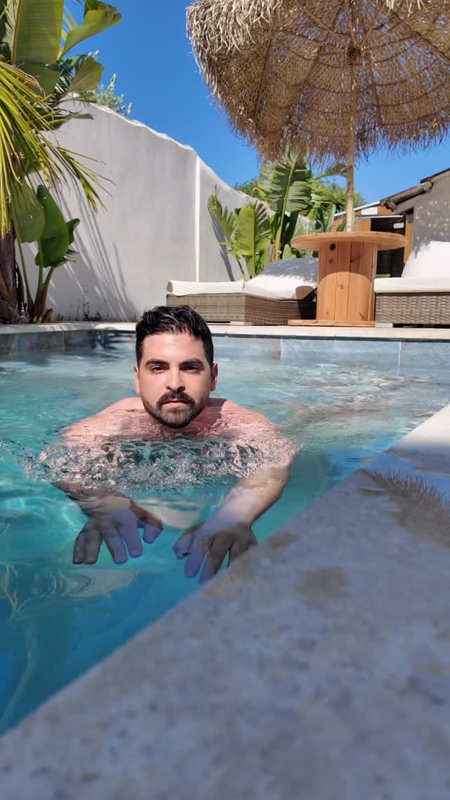 Post 6 by Sofiane on Instagram (video)
