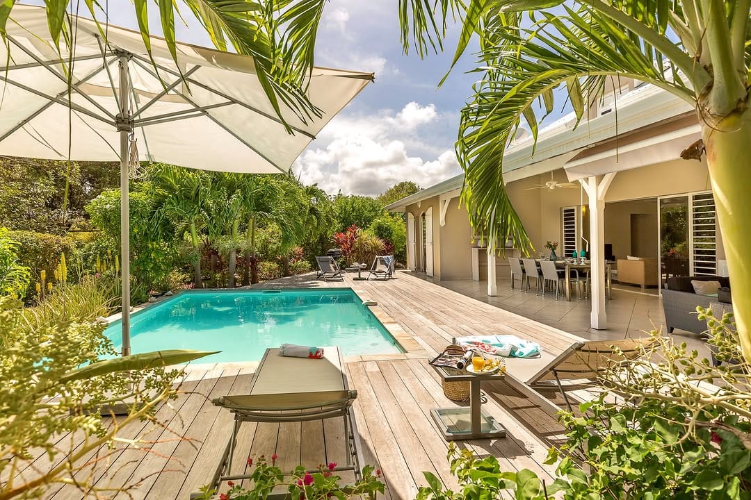 Post 3 by Palm Villas Martinique on Instagram (image)