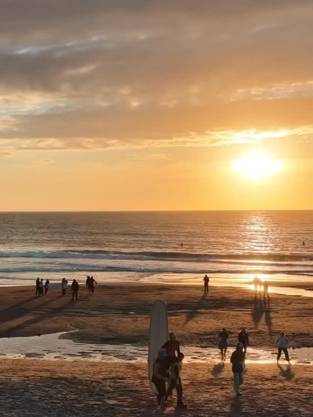 Post 5 by Surfing Victoria on Instagram (video)