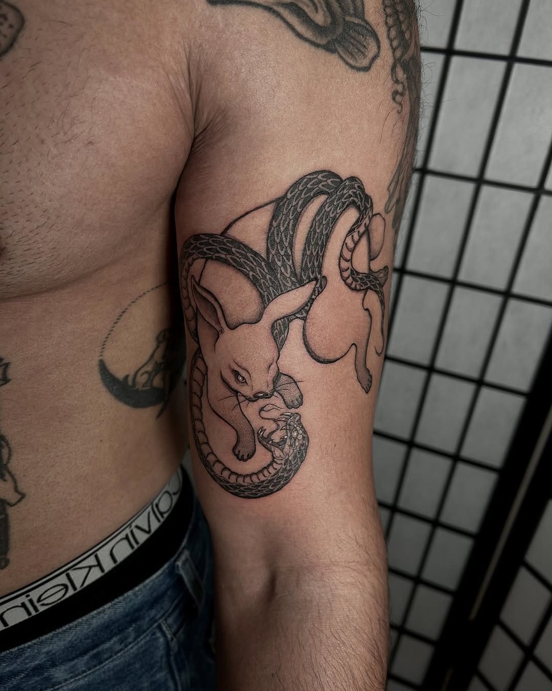 Post 9 by Lauren - Melbourne tattoo artist on Instagram (carousel)