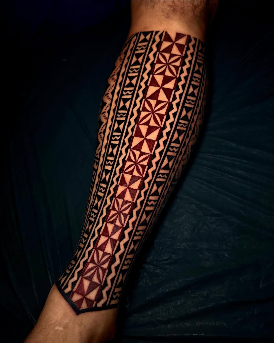 Post 5 by Matiu Davidson Liga on Instagram (carousel)