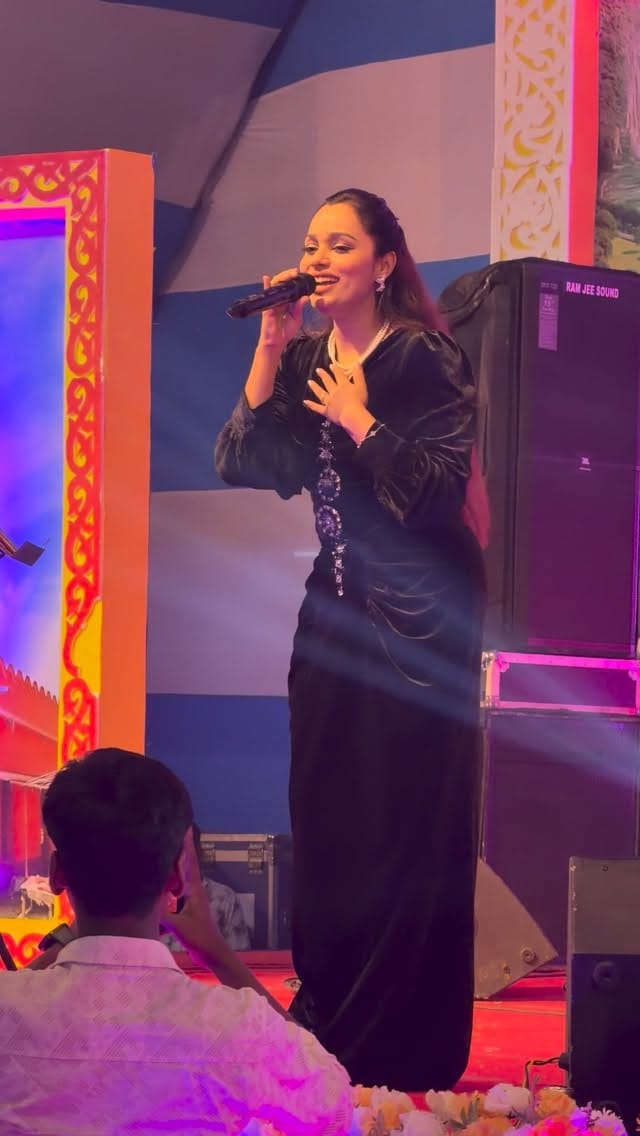Post 8 by Aishwarya Pandit on Instagram (video)