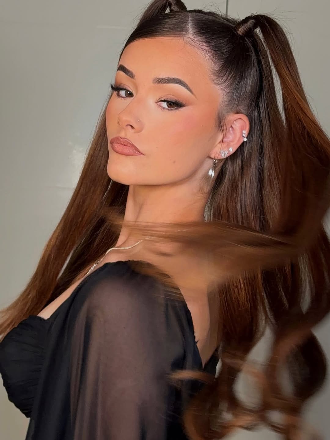 Post 6 by 𝐑𝐄𝐍𝐀𝐓𝐀 | 𝐏𝐞𝐫𝐭𝐡 𝐌𝐚𝐤𝐞𝐮𝐩 𝐀𝐫𝐭𝐢𝐬𝐭 on Instagram (carousel)