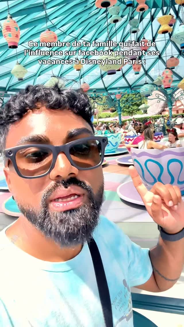Post 5 by Jezza à Disneyland Paris on Instagram (video)