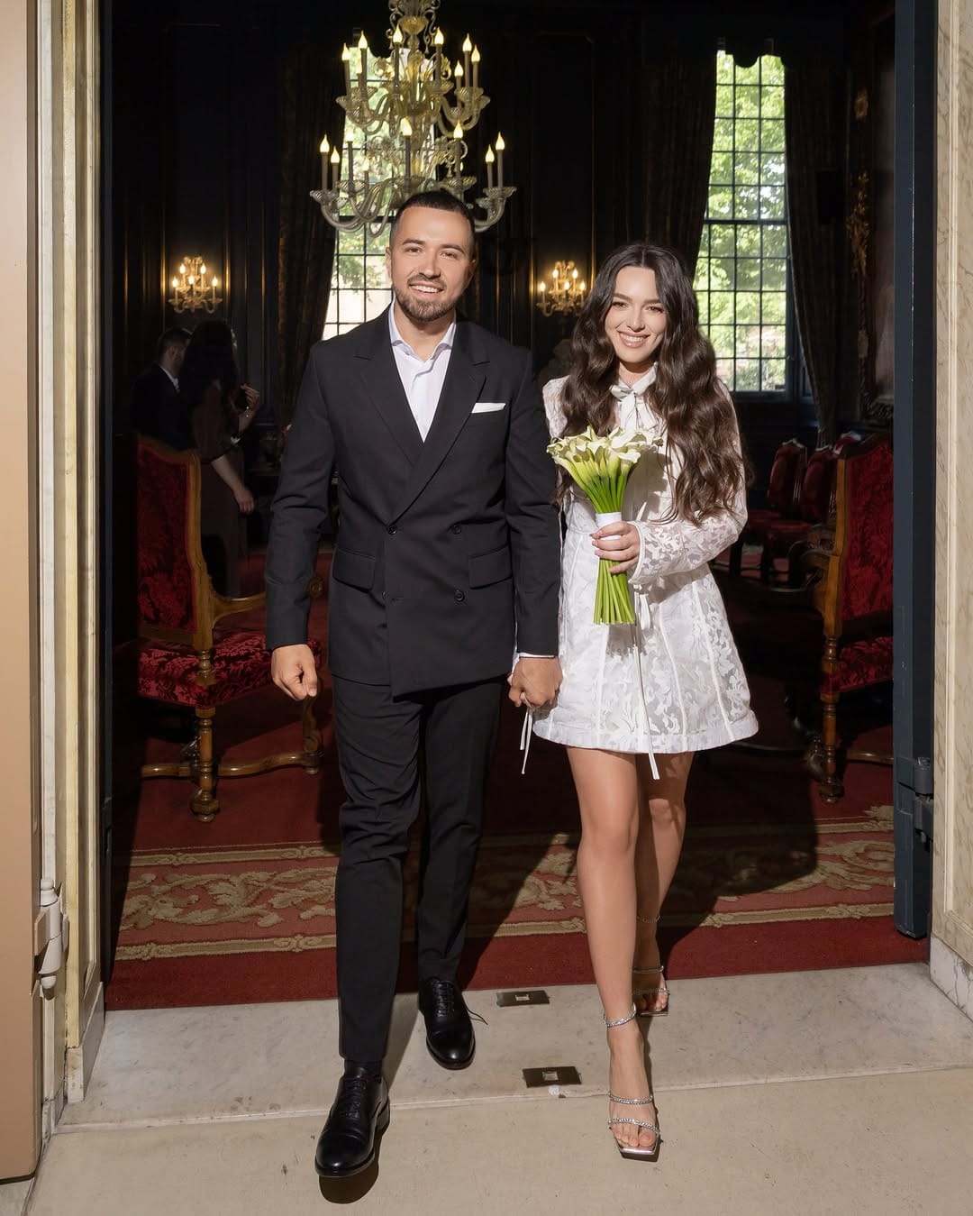 Post 1 by Anastasia Kosheleva wedding  photographer Amsterdam on Instagram (carousel)