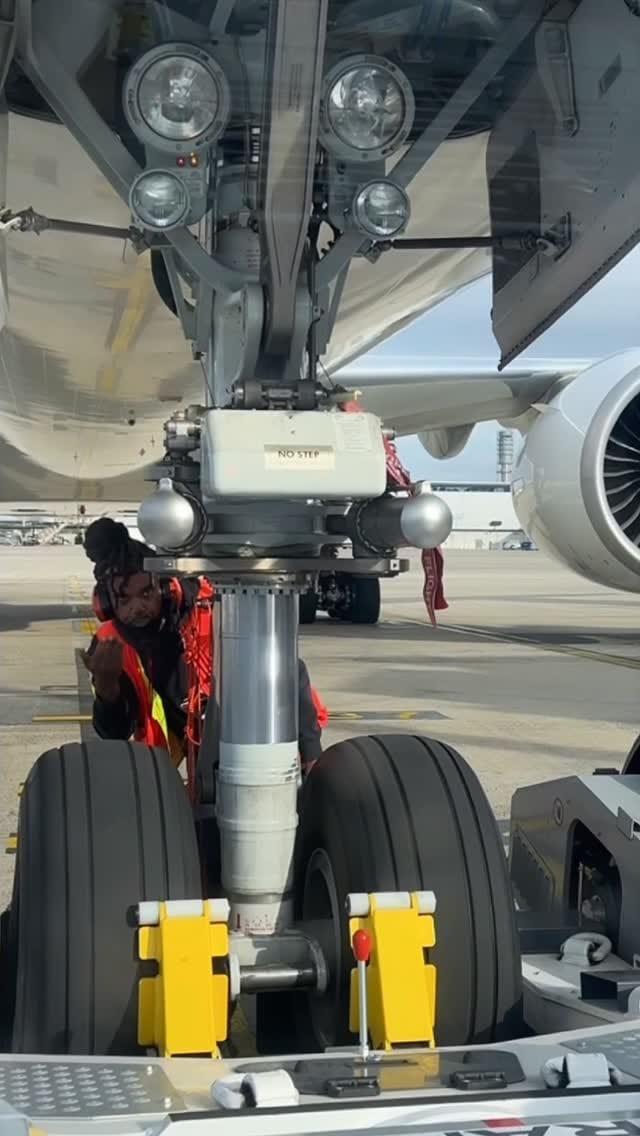 Post 8 by AFrenchgroundstaff on Instagram (video)