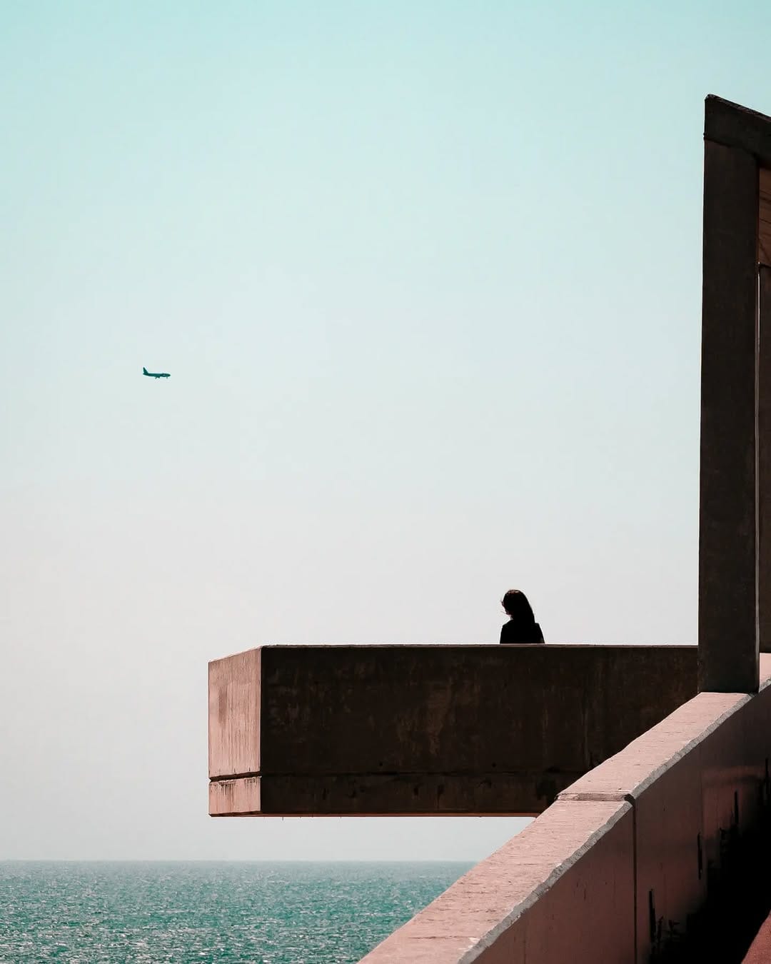 Post 7 by Killian Roman on Instagram (image)